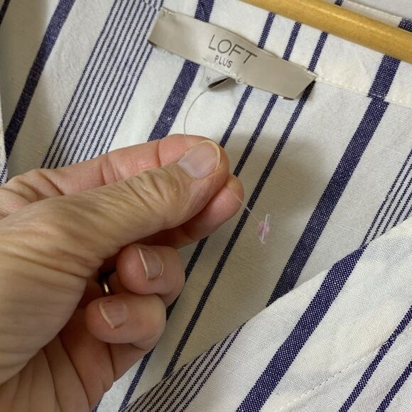 Loft Plus White and Blue Striped V-Neck Button Front SS Midi Shirt Dress Size 16 - Picture 10 of 15